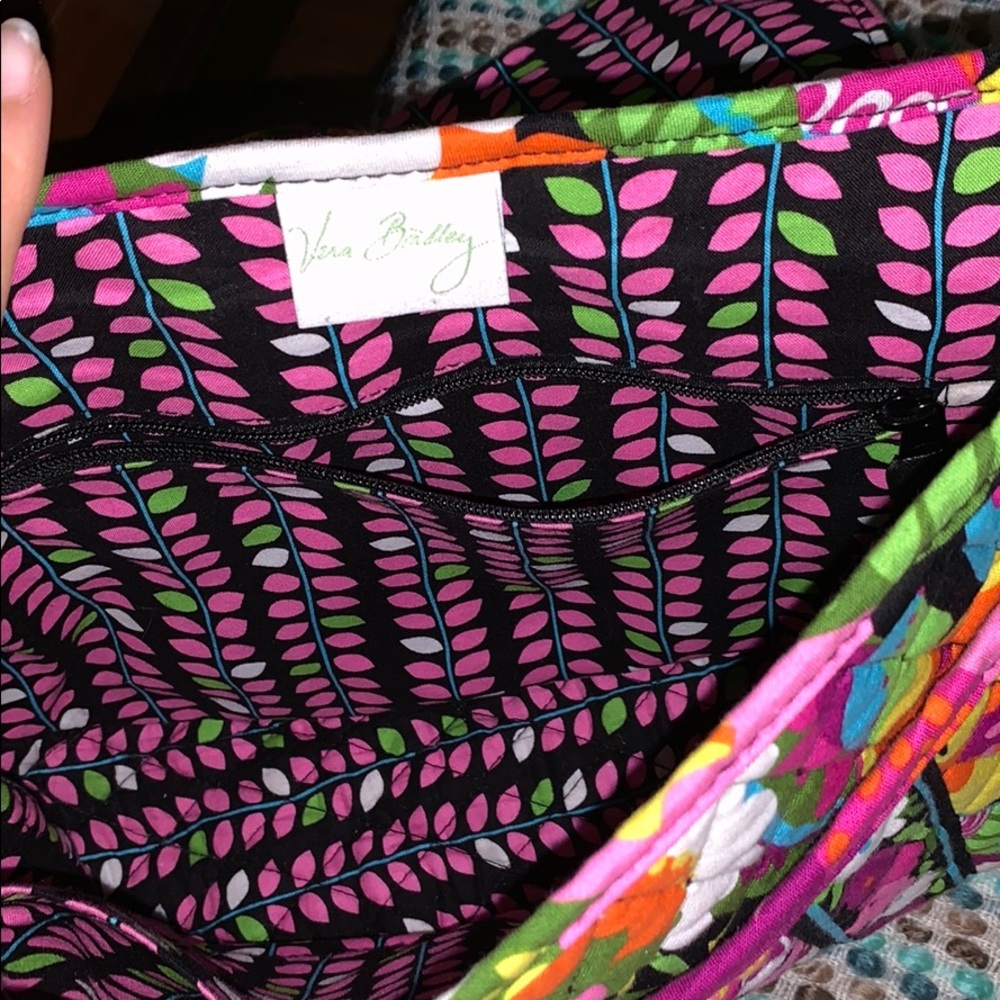 Vera Bradley bag in Viva La Bloom - Picture 4 of 7